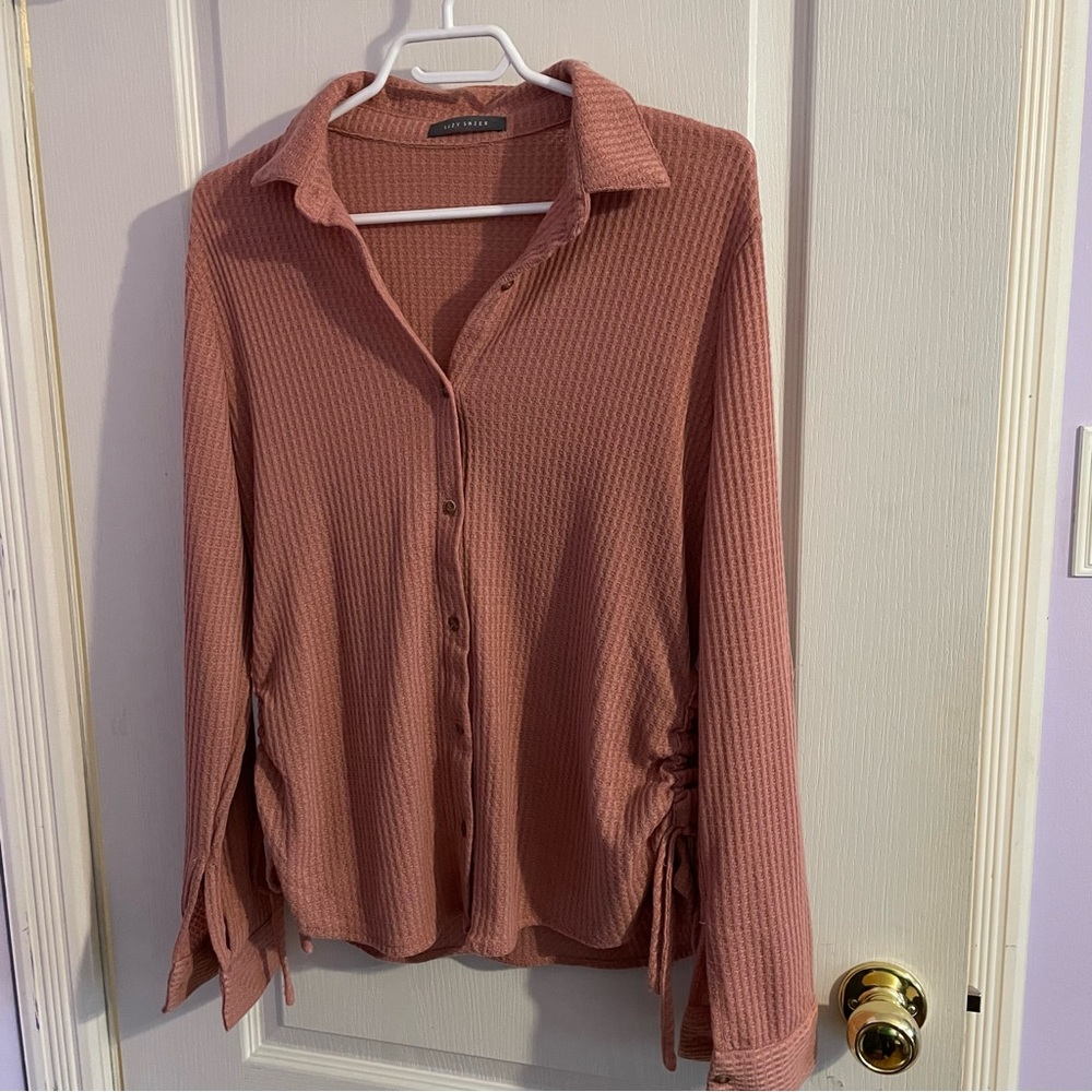 Suzy Shier Pink Long Sleeve Button Down Shirt